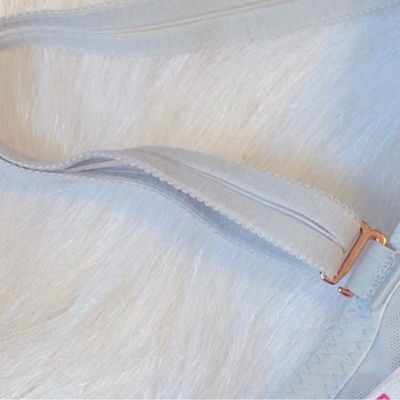 PINK Victoria’s Secret Date Push-up Bra 34DD - Picture 8 of 12